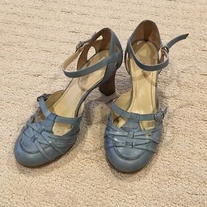 Prague blue leather heels size 5
